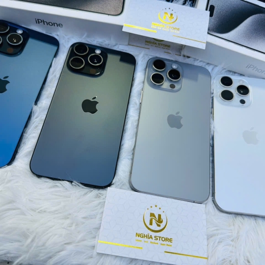 IPHONE 15 PROMAX 256GB ACTIVE ON 